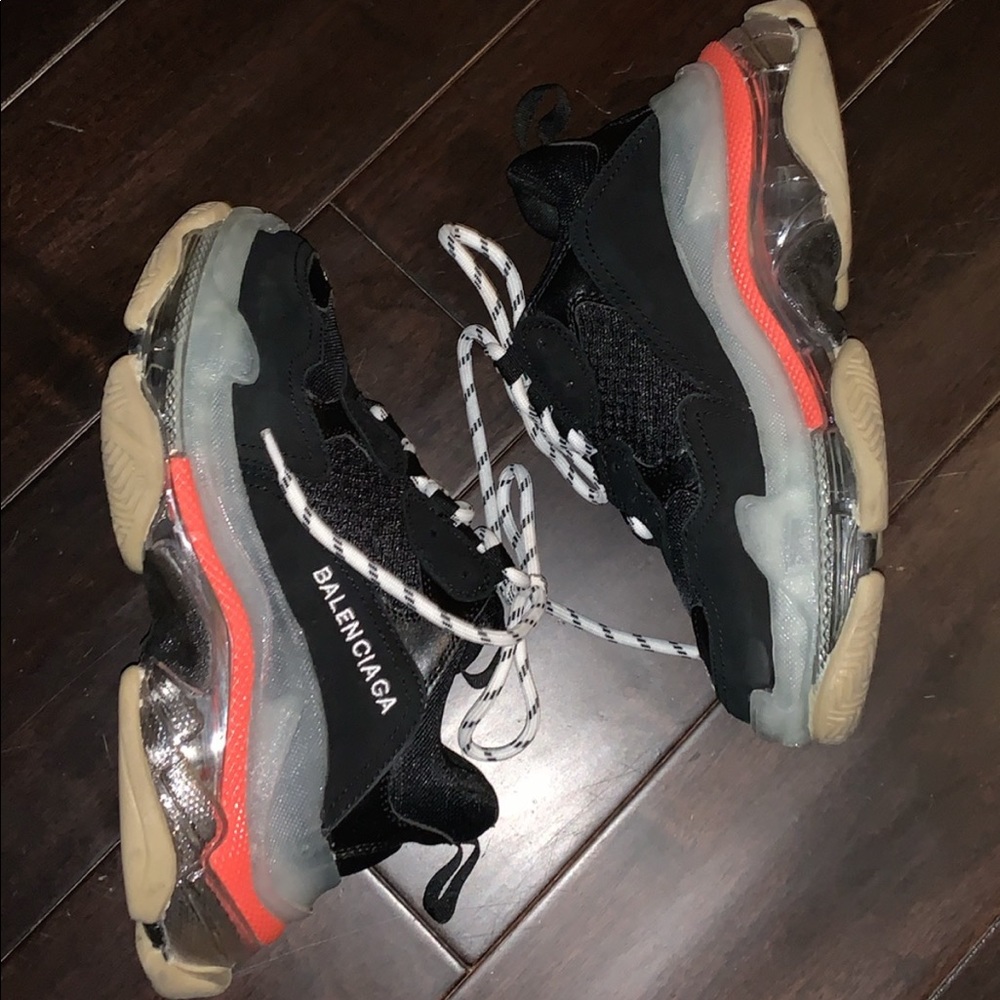 Black Chunky Sneakers